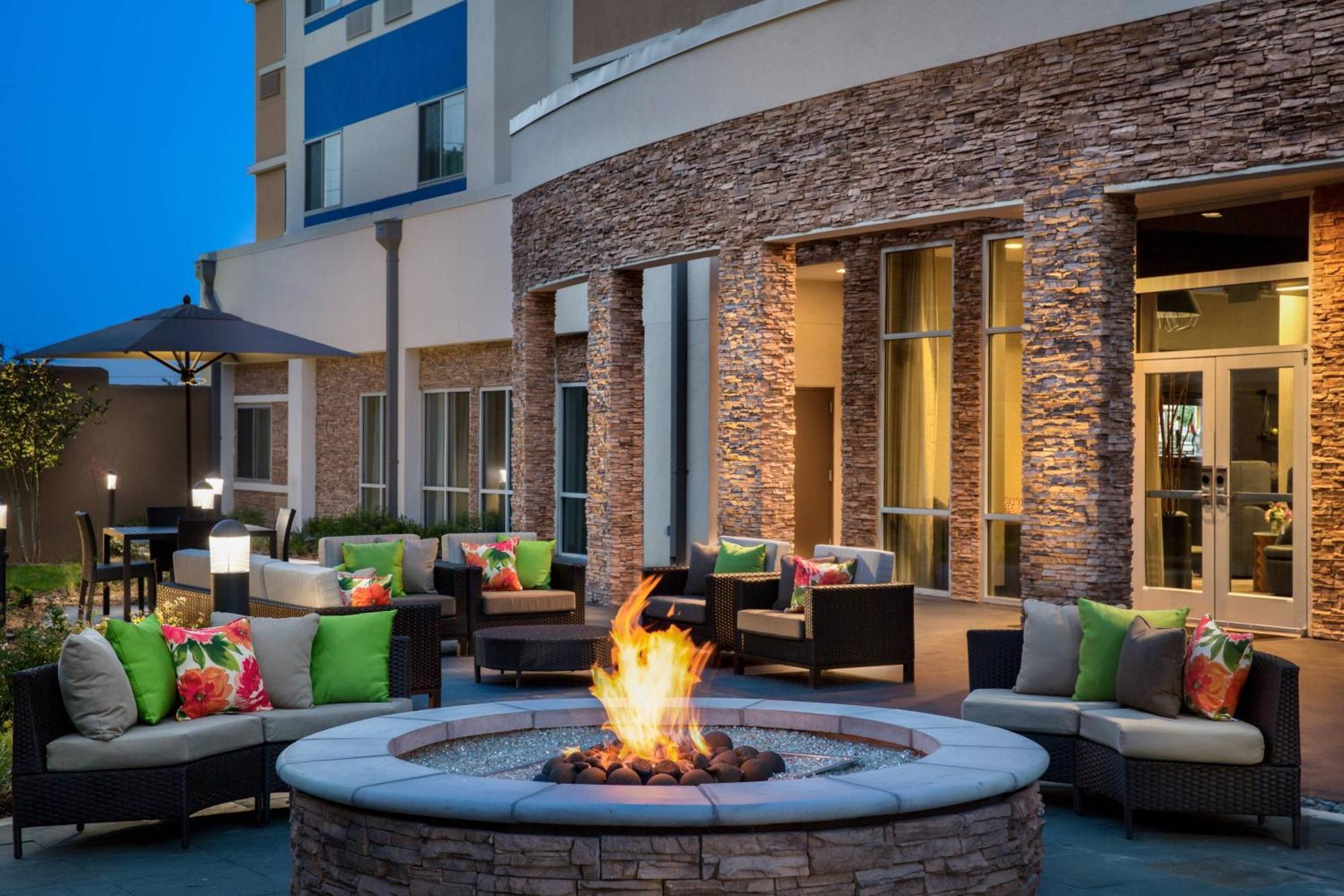 Courtyard By Marriott Houston Northwest/Cypress Hotel Exterior photo